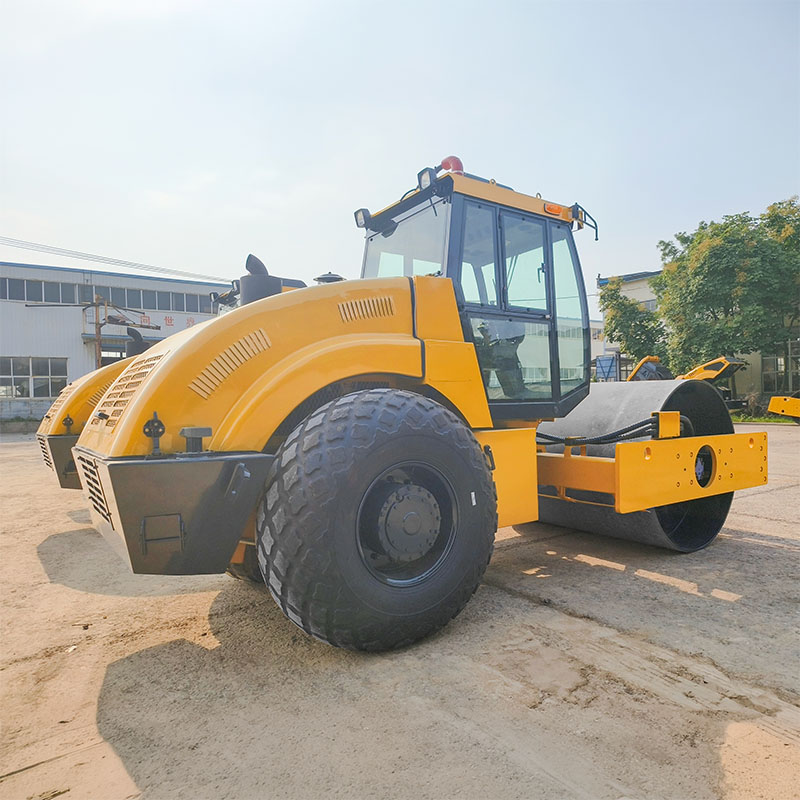 Máy lu đơn tang trống 14 tấn với các bộ phận thủy lực PERMCO