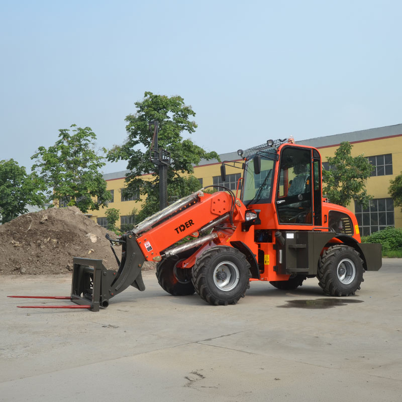 Máy xúc lật cần trục 1 tấn, vận hành thoải mái.